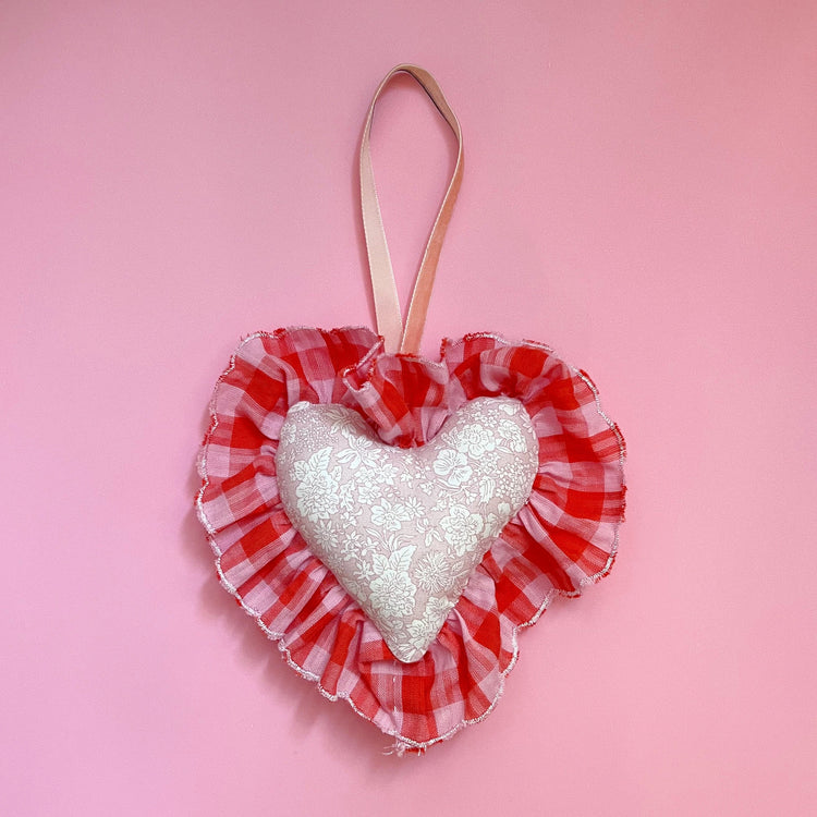 Scallop Heart Hanging