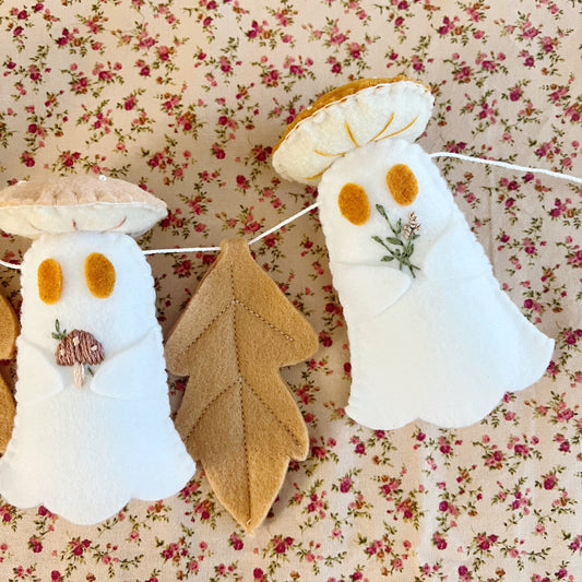 Mushroom Ghost Garland