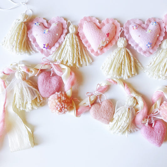 Scallop Heart Garland